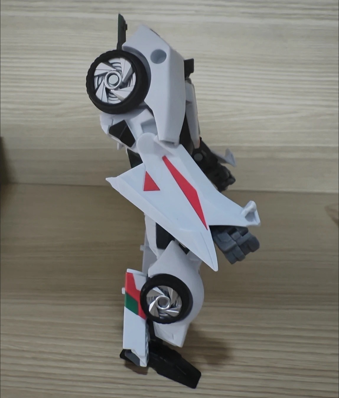 APC Transformation Toys IDW Wh - Model Kit Robot ulasan dan harga