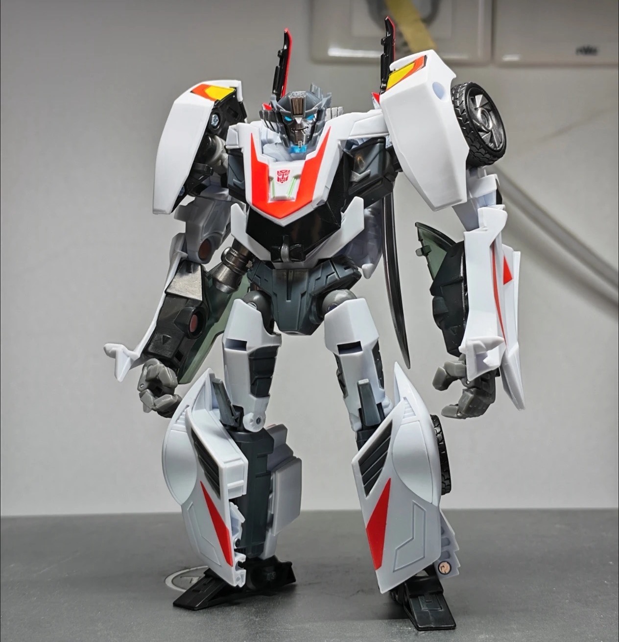 APC Transformation Toys IDW Wh - Model Kit Robot ulasan dan harga